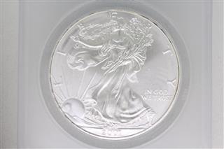 2001 U.S. S$1 Silver Eagle - ANACS MS70